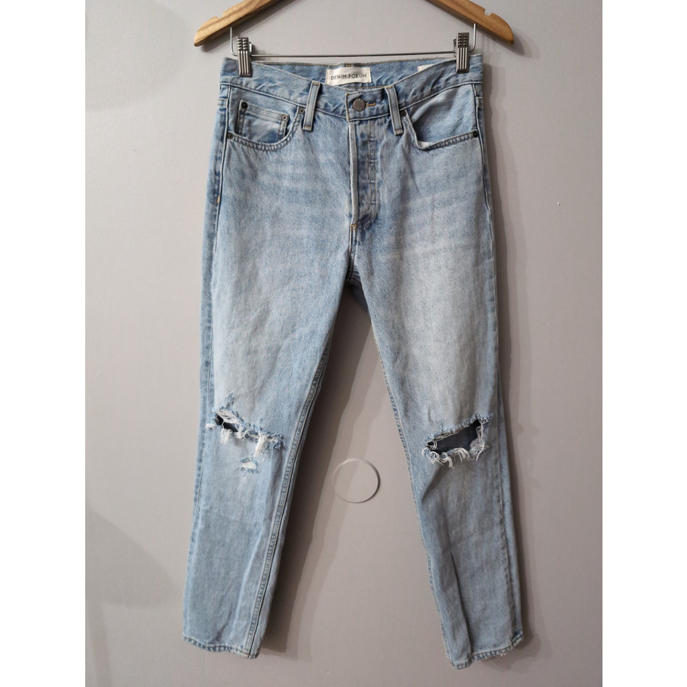 Aritzia Denim Forum The Ex Boyfriend Blue Denim Jeans Women Sz 26 Distressed